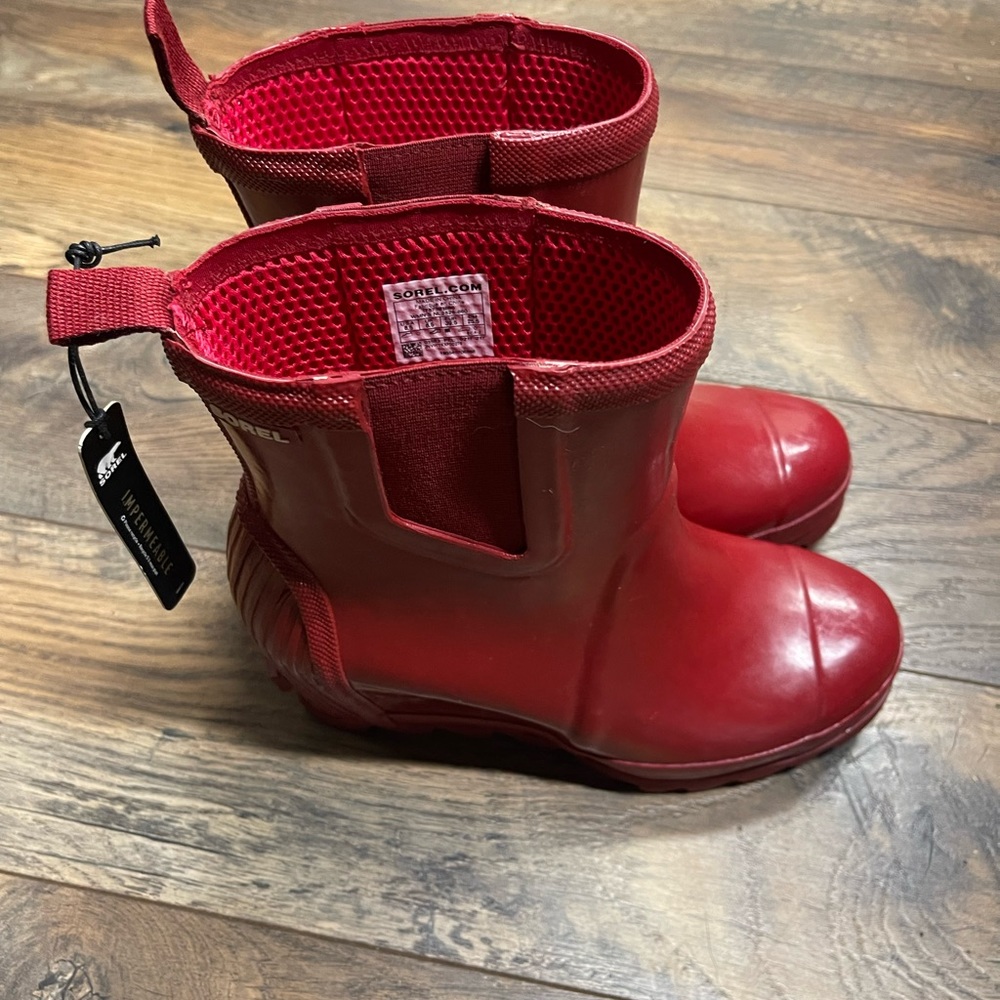 Size 8.5 Waterproof Womens Sorel Boots